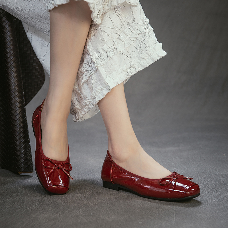 Women Shoes Japanese Brand - Skórzane Czółenka Damskie z Okrągłym Noskiem,