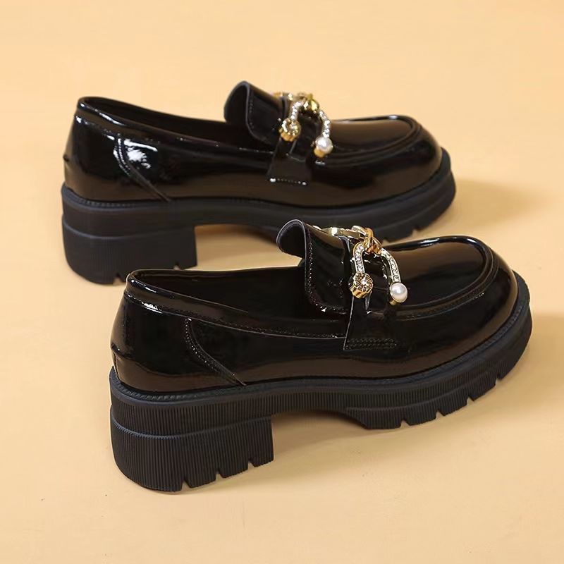 Buty damskie w stylu japońskim – Women Shoes Japanese Brand recenzja i cena