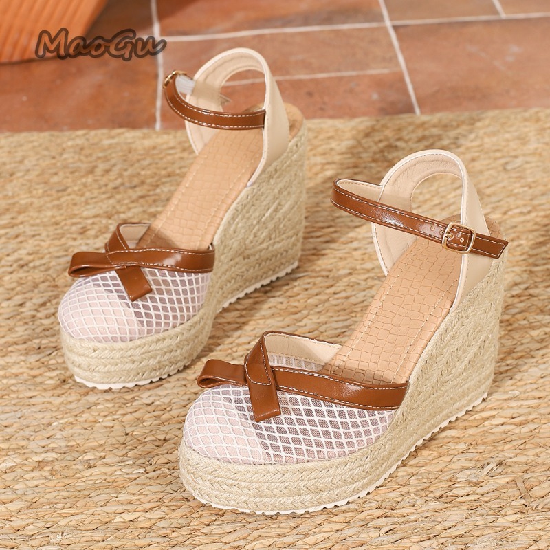 Sandały espadryle na koturnie  – Espadrille Wedge Shoes recenzja i cena